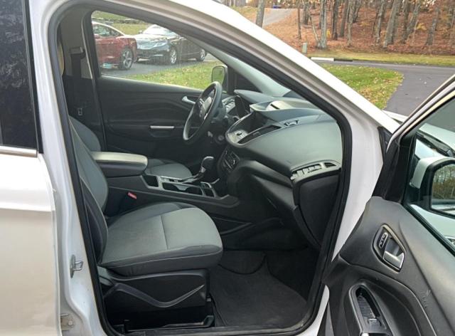 Photo 5 from auction – 2017 FORD ESCAPE SE with VIN 1FMCU0GD8HUE85014