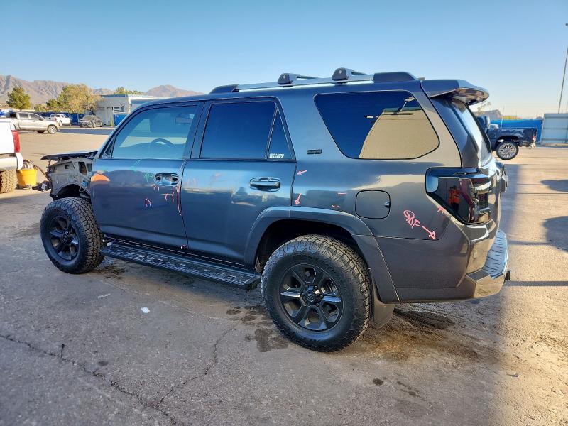 Photo 2 from auction – 2019 TOYOTA 4RUNNER SR with VIN JTEBU5JR2K5682467
