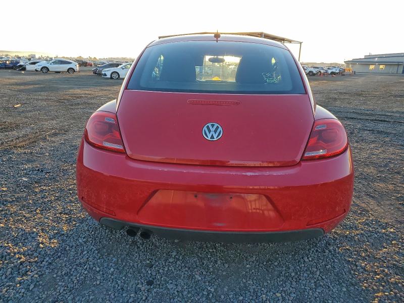 Photo 6 from auction – 2012 VOLKSWAGEN BEETLE with VIN 3VWFP7AT3CM616295