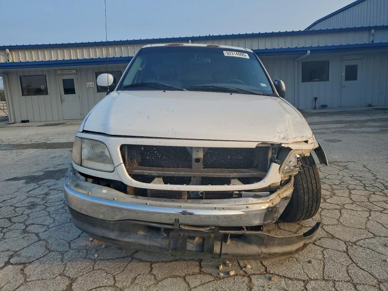 Photo 5 from auction – 2003 FORD F150 SUPER with VIN 1FTRW07663KD28600