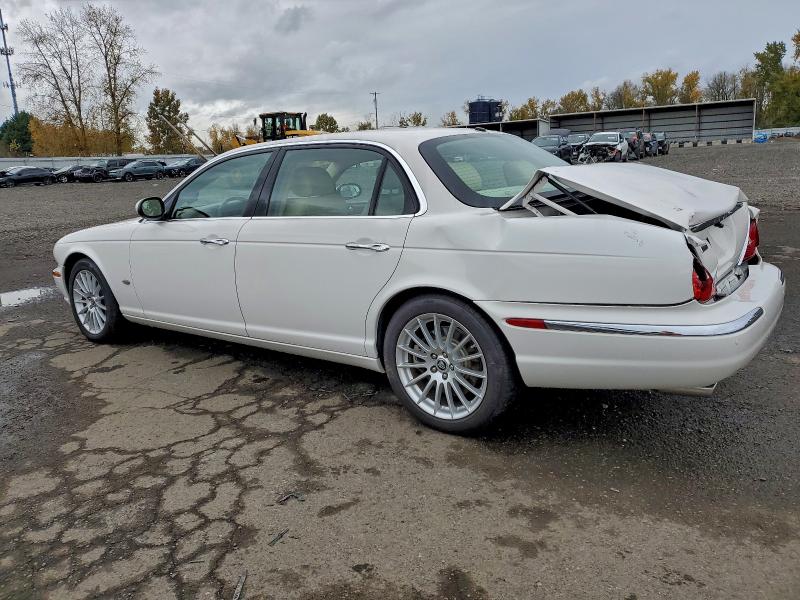 Photo 2 from auction – 2006 JAGUAR XJ8 L with VIN SAJWA79B96SH08091
