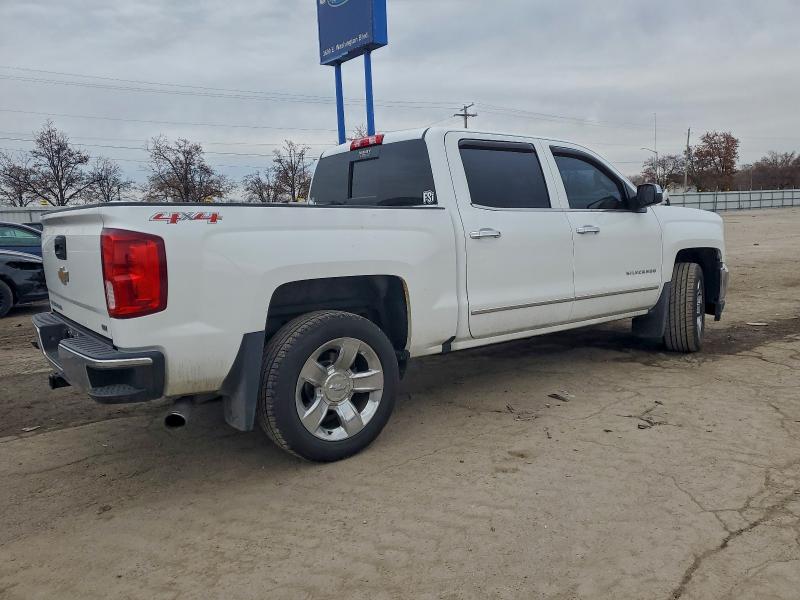 Photo 3 from auction – 2017 CHEVROLET SILVERADO with VIN 3GCUKSEC5HG323073
