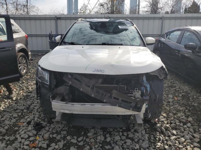 Photo 5 from auction – 2018 JEEP COMPASS with VIN 3C4NJDBB7JT361190