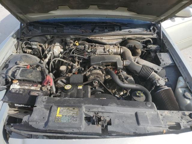 Photo 11 from auction – 2004 MERCURY GRAND MARQ with VIN 2MEFM75W44X673318
