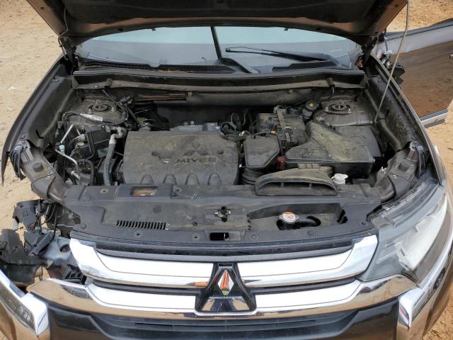 Photo 12 from auction – 2016 MITSUBISHI OUTLANDER with VIN JA4AD3A3XGZ039553