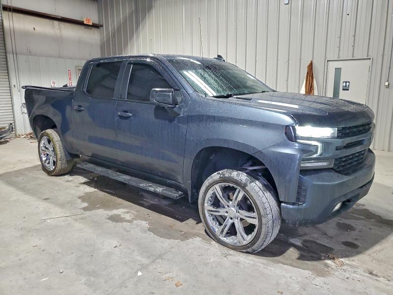 Photo 4 from auction – 2021 CHEVROLET SILVERADO with VIN 1GCUYEET0MZ283026