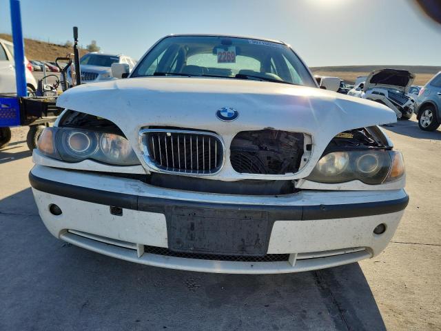 Photo 5 from auction – 2005 BMW 330 I with VIN WBAEV53495KM42786