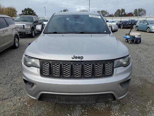 Photo 5 from auction – 2018 JEEP GRAND CHER with VIN 1C4RJFAG3JC102928