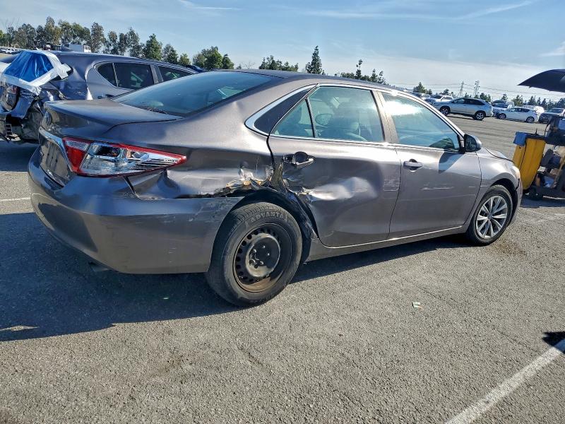 Photo 3 from auction – 2017 TOYOTA CAMRY with VIN 4T1BF1FK1HU321731