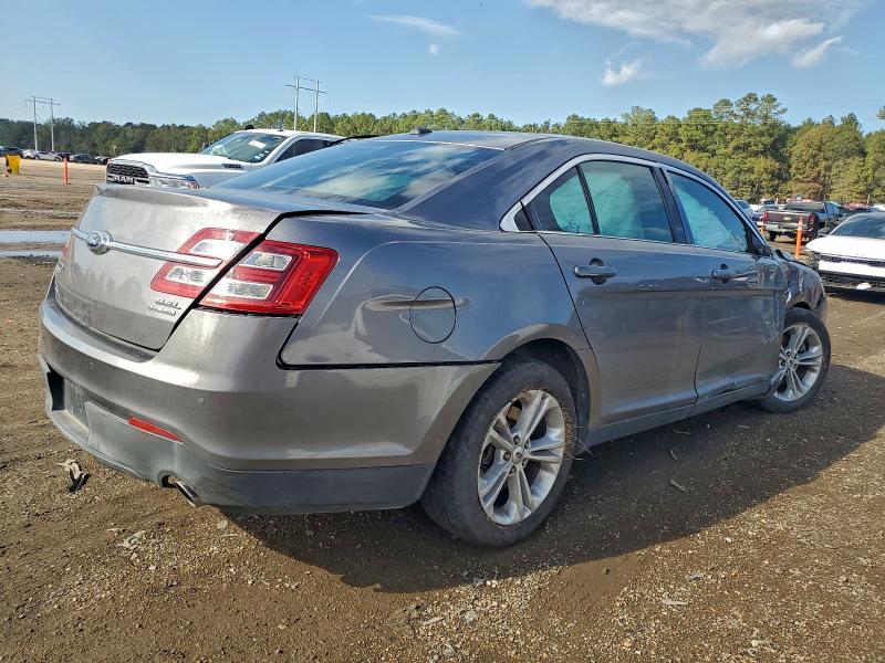 Photo 3 from auction – 2014 FORD TAURUS SEL with VIN 1FAHP2E80EG132902
