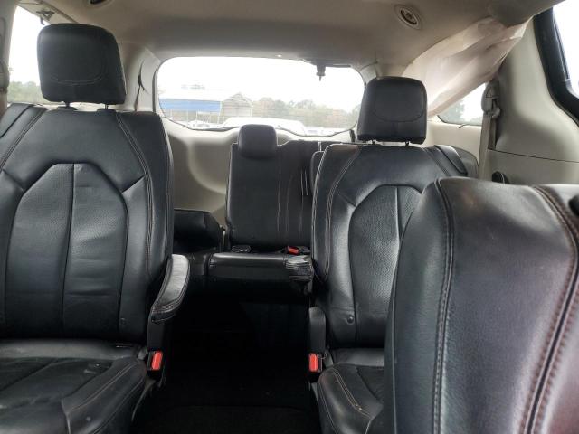 Photo 10 from auction – 2018 CHRYSLER PACIFICA T with VIN 2C4RC1BG1JR119892