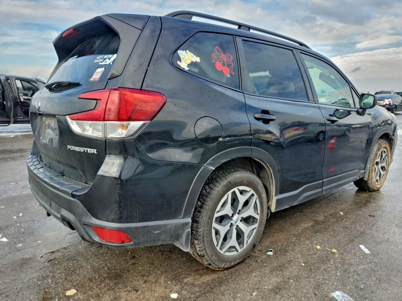 Photo 3 from auction – 2021 SUBARU FORESTER with VIN JF2SKAJC0MH420674