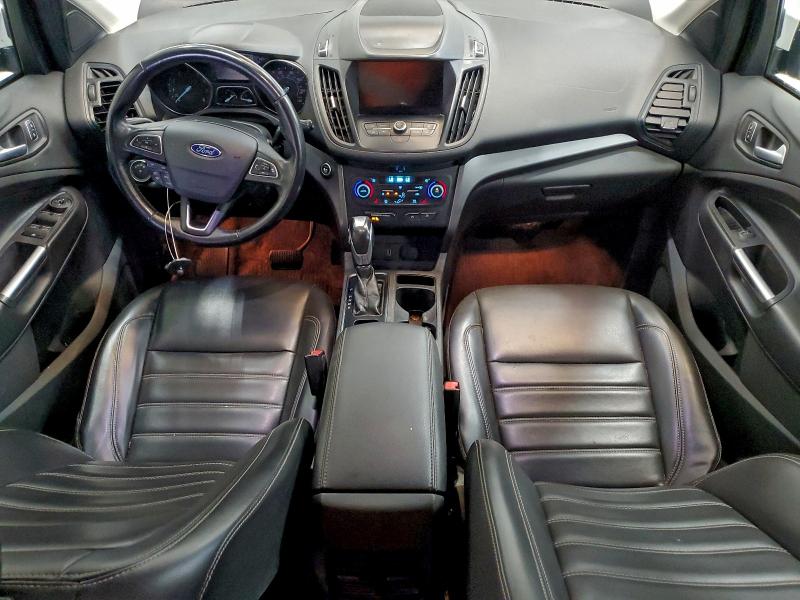 Photo 8 from auction – 2019 FORD ESCAPE SEL with VIN 1FMCU0HD1KUB57567