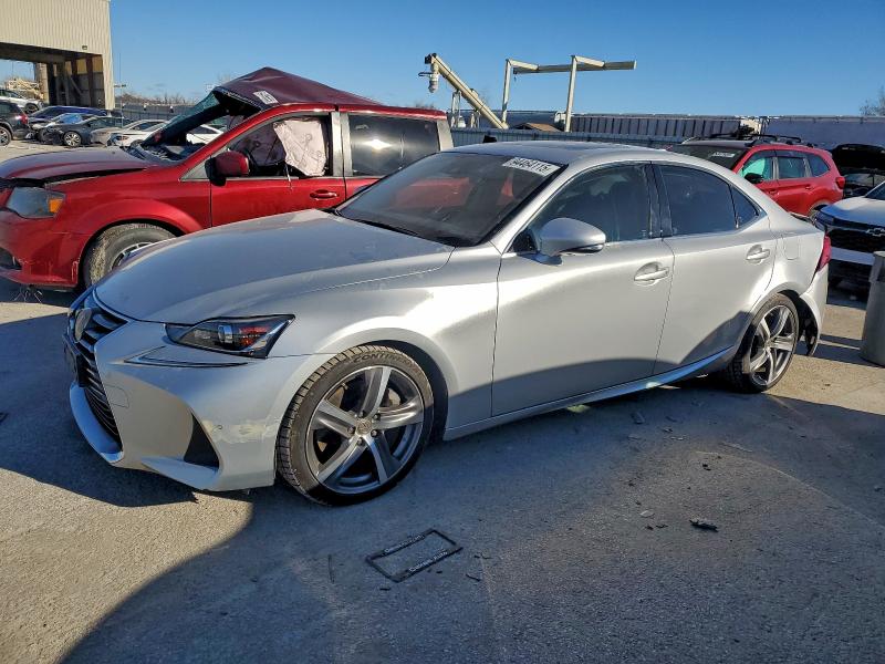 LEXUS IS 300 2017 with VIN JTHCM1D24H5020722 - Photo from auction