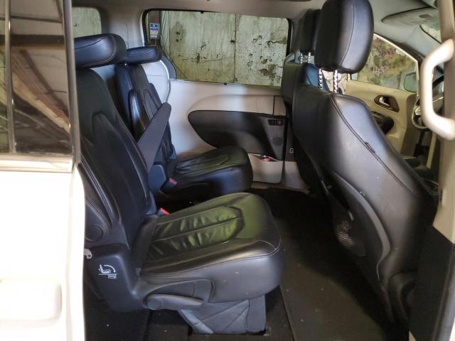 Photo 11 from auction – 2017 CHRYSLER PACIFICA T with VIN 2C4RC1BGXHR763384