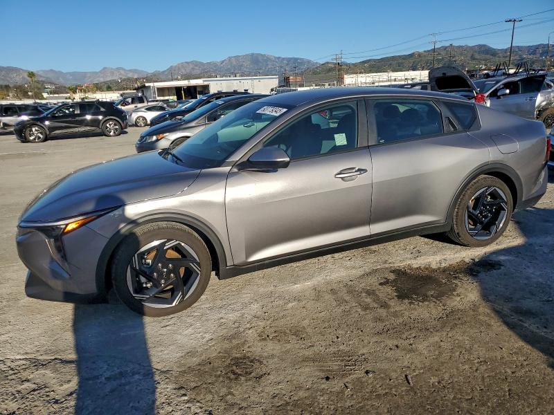 Zdjęcie 1 z aukcji – 2025 KIA K4 EX z VIN 3KPFU4DE0SE070457