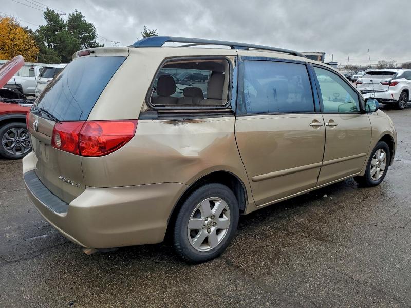 Photo 3 from auction – 2010 TOYOTA SIENNA CE with VIN 5TDKK4CC7AS327090