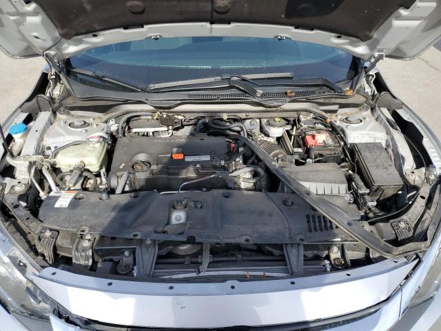 Photo 11 from auction – 2018 HONDA CIVIC LX with VIN 2HGFC2F51JH608933