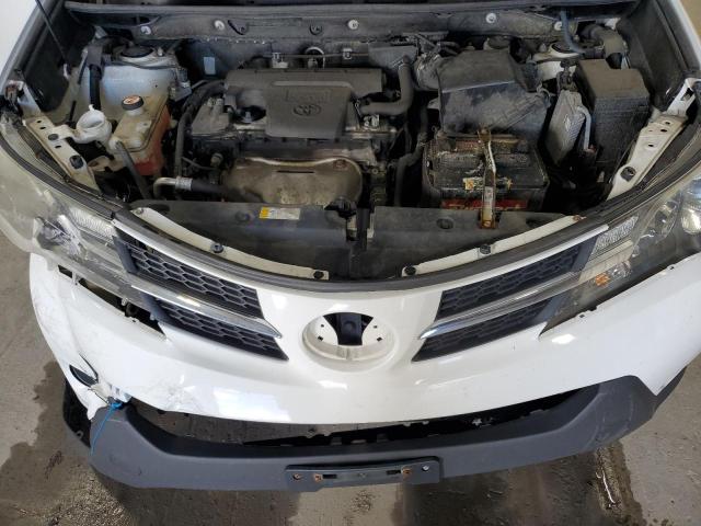Photo 12 from auction – 2015 TOYOTA RAV4 LE with VIN JTMBFREV9FD118310