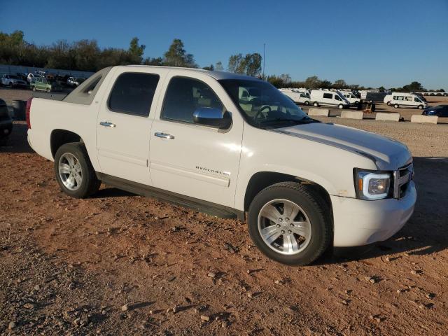 Photo 4 from auction – 2010 CHEVROLET AVALANCHE with VIN 3GNNCFE04AG199535