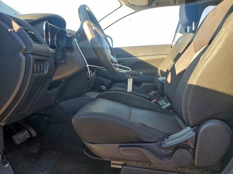 Photo 7 from auction – 2019 MITSUBISHI OUTLANDER with VIN JA4AP3AU7KU005415