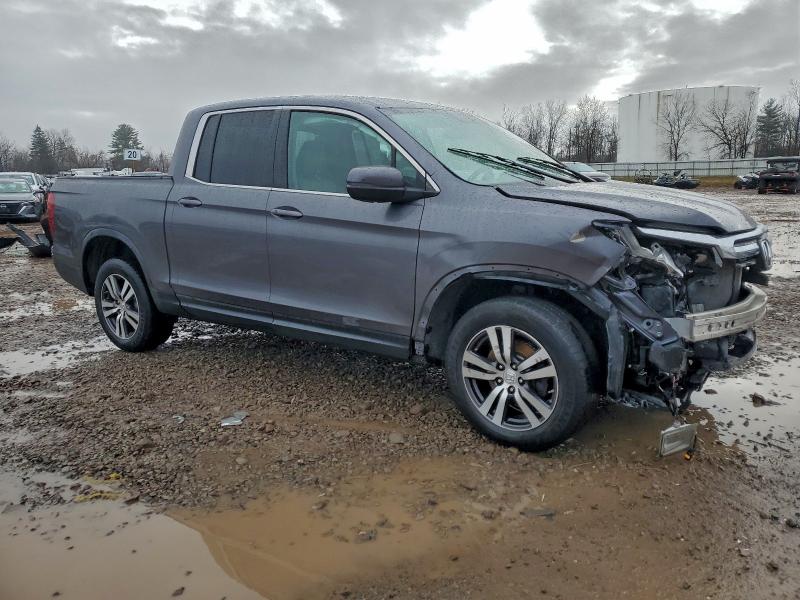 Photo 4 from auction – 2017 HONDA RIDGELINE with VIN 5FPYK3F48HB038136