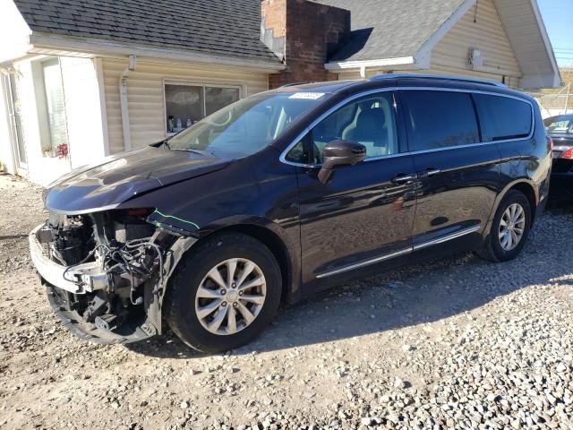 CHRYSLER PACIFICA T 2018 with VIN 2C4RC1EGXJR100544 - Photo from auction