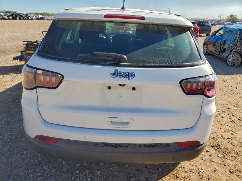 Foto 6 de la subasta – 2018 JEEP COMPASS SP con VIN 3C4NJCAB2JT151673