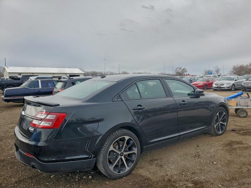 Photo 3 from auction – 2015 FORD TAURUS SHO with VIN 1FAHP2KT8FG209283