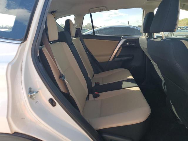 Photo 11 from auction – 2017 TOYOTA RAV4 XLE with VIN JTMWFREV0HJ113647