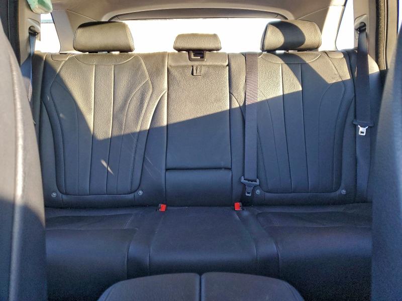 Photo 10 from auction – 2016 BMW X5 XDRIVE3 with VIN 5UXKR0C51G0P30434