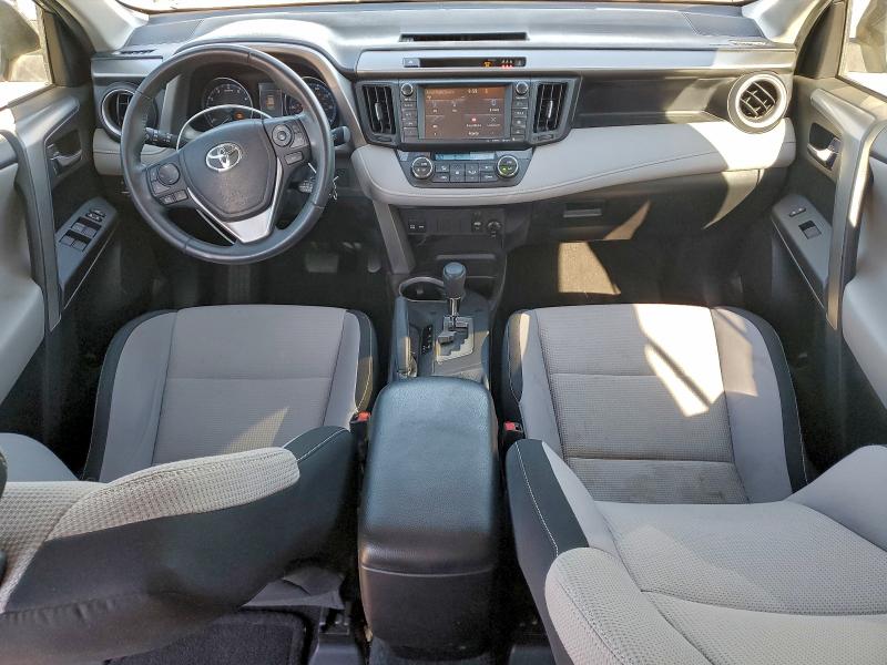 Photo 8 from auction – 2017 TOYOTA RAV4 XLE with VIN 2T3WFREV4HW321807