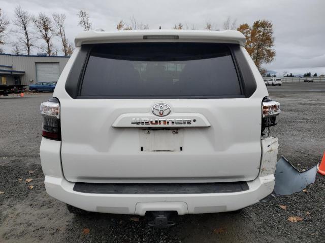 Photo 6 from auction – 2015 TOYOTA 4RUNNER SR with VIN JTEBU5JRXF5273509