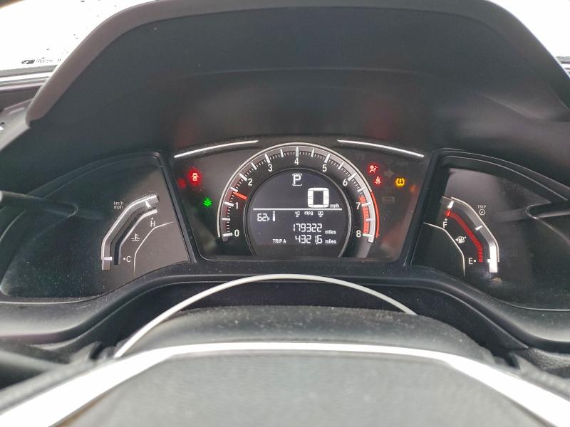 Photo 9 from auction – 2018 HONDA CIVIC LX with VIN 19XFC2F56JE004658