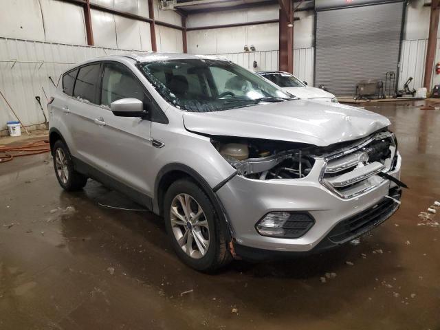 Photo 4 from auction – 2017 FORD ESCAPE SE with VIN 1FMCU9GD5HUD18789
