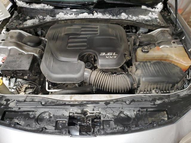 Photo 11 from auction – 2017 CHRYSLER 300C with VIN 2C3CCAKG2HH648262