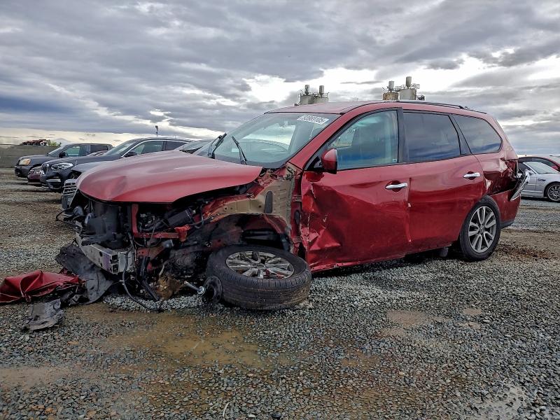 NISSAN PATHFINDER 2015 with VIN 5N1AR2MN1FC697158 - Photo from auction