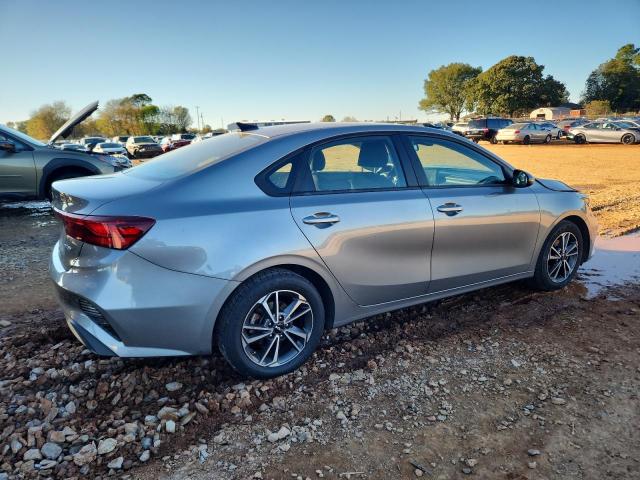 Photo 3 from auction – 2022 KIA FORTE FE with VIN 3KPF24AD3NE435042