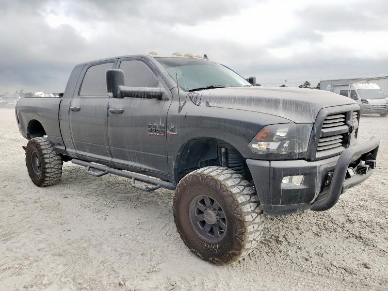 Foto 4 de la subasta – 2015 RAM 2500 SLT con VIN 3C6UR5ML6FG662072