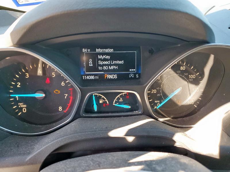 Photo 9 from auction – 2017 FORD ESCAPE SE with VIN 1FMCU0GD7HUC24523