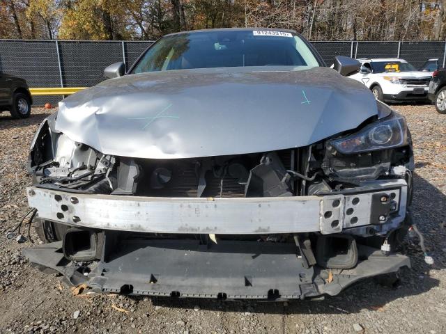 Photo 5 from auction – 2017 LEXUS IS 300 with VIN JTHCM1D23H5015379