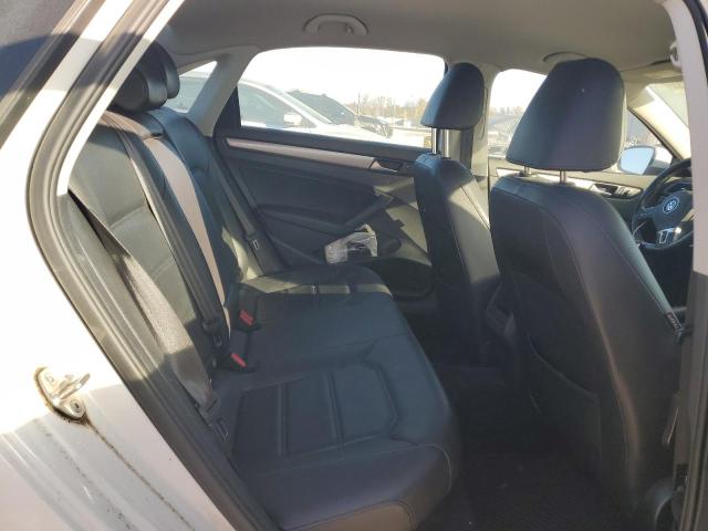 Photo 10 from auction – 2015 VOLKSWAGEN PASSAT with VIN 1VWAS7A38FC112596