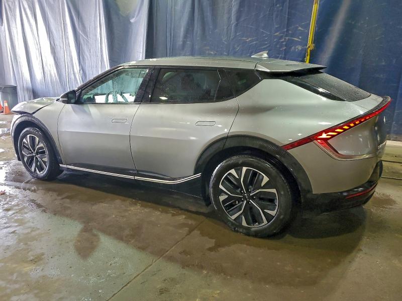 Photo 2 from auction – 2023 KIA EV6 LIGHT with VIN KNDC34LA2P5129211