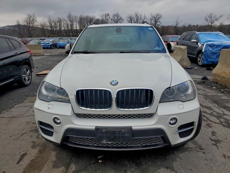 Photo 5 from auction – 2012 BMW X5 XDRIVE3 with VIN 5UXZV4C50CL757358