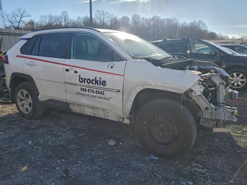 Photo 4 from auction – 2021 TOYOTA RAV4 with VIN 2T3F1RFV6MW238869