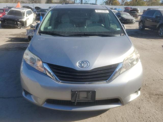 Photo 5 from auction – 2012 TOYOTA SIENNA LE with VIN 5TDKK3DC5CS269802