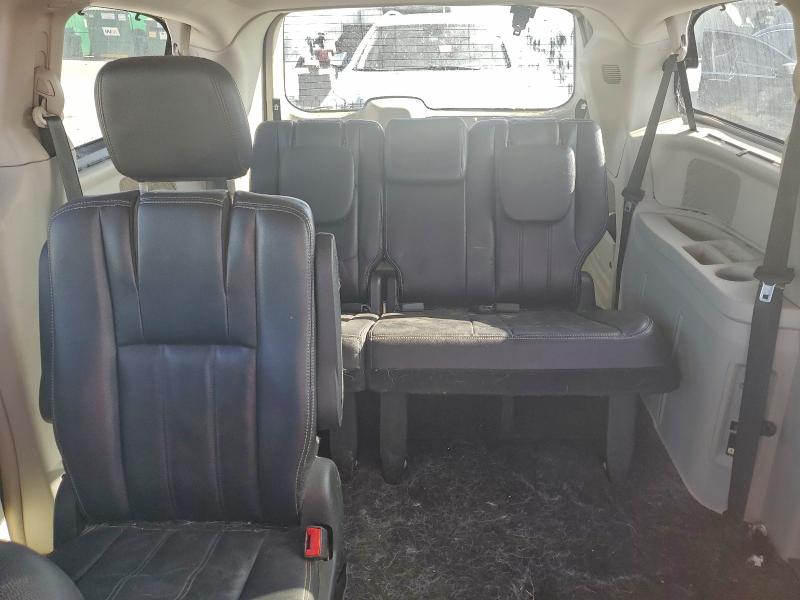 Photo 10 from auction – 2013 CHRYSLER TOWN & COU with VIN 2C4RC1BG7DR801745