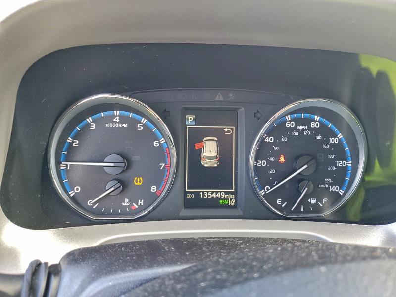 Photo 9 from auction – 2017 TOYOTA RAV4 LIMIT with VIN 2T3YFREV4HW389811
