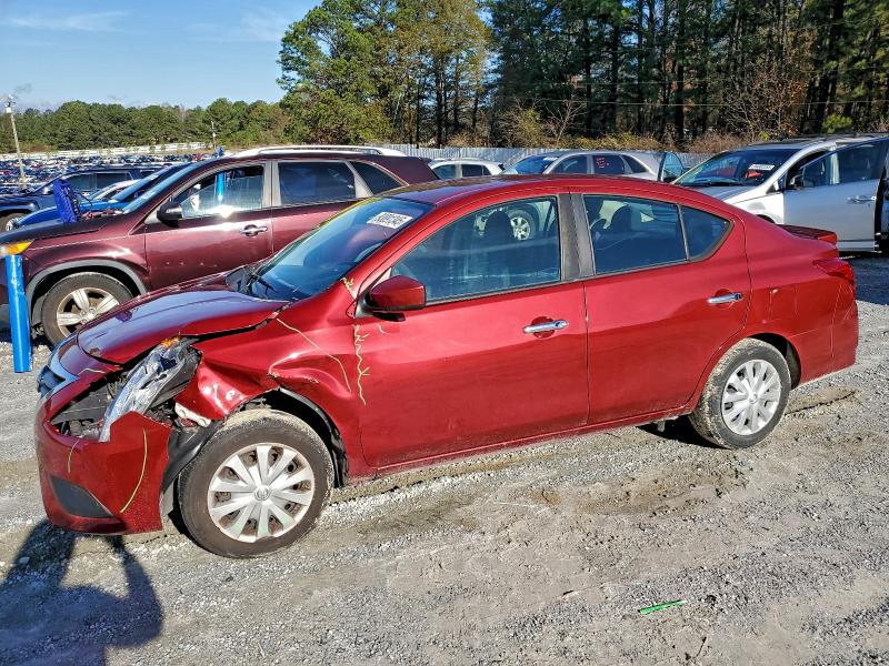 NISSAN VERSA S 2017 with VIN 3N1CN7APXHK424697 - Photo from auction