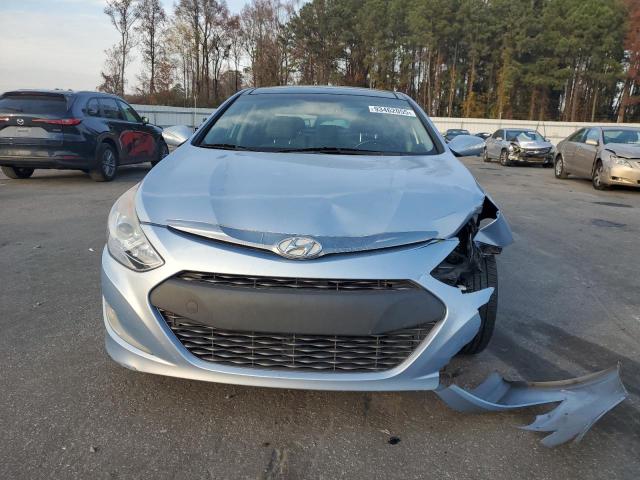 Photo 5 from auction – 2013 HYUNDAI SONATA HYB with VIN KMHEC4A40DA079784